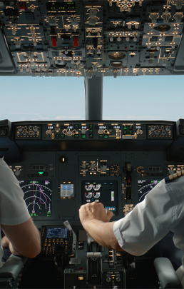 高透光，低畸變看得清，更安全